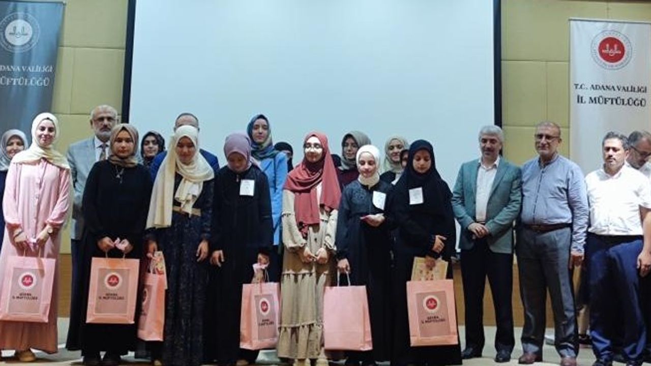 Hafızlık Türkiye Finali Kız Öğrenciler Yarışması Adana’da Yapıldı.