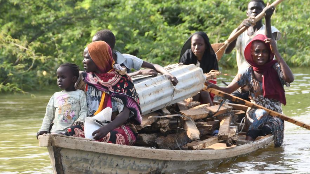 Milyonlarca kişi batı ve orta Afrika'da sel tehdidiyle karşı karşıya