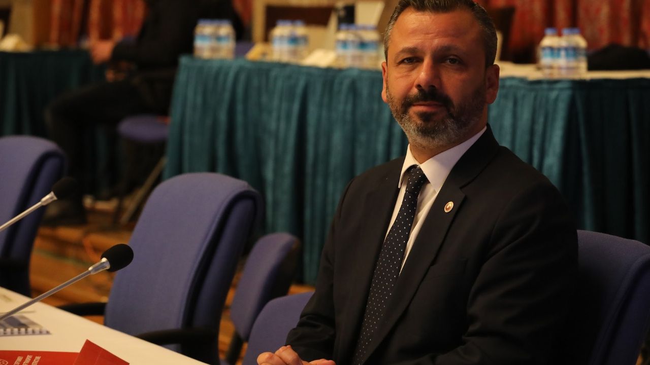 CHP’li Erbay, Muğla’da yaşanan ulaşım ve altyapı sorunlarını Ulaştırma Bakanı’na sordu