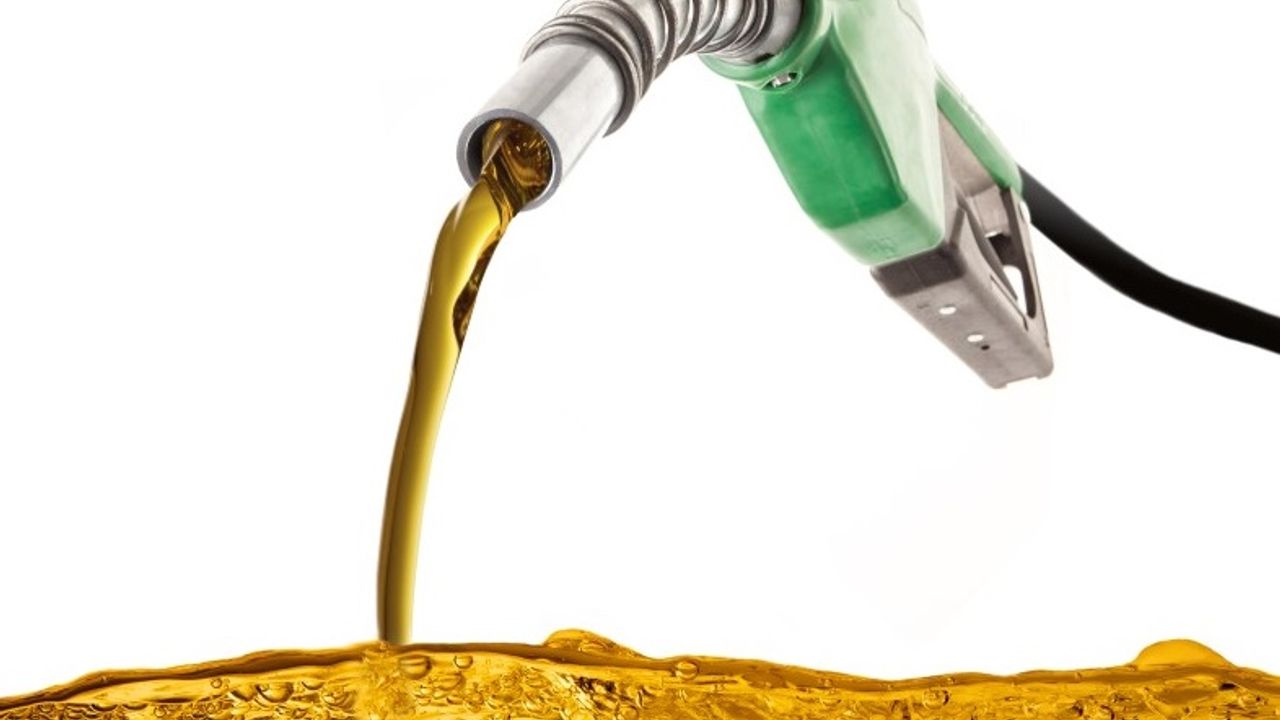 Brent petrolün varili, uluslararası piyasalarda 76,10 dolardan işlem görüyor.