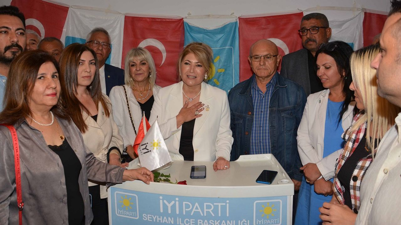 Sultan Zeynep Erciyes, İYİ Parti Seyhan İlçe Başkanlığı'na aday