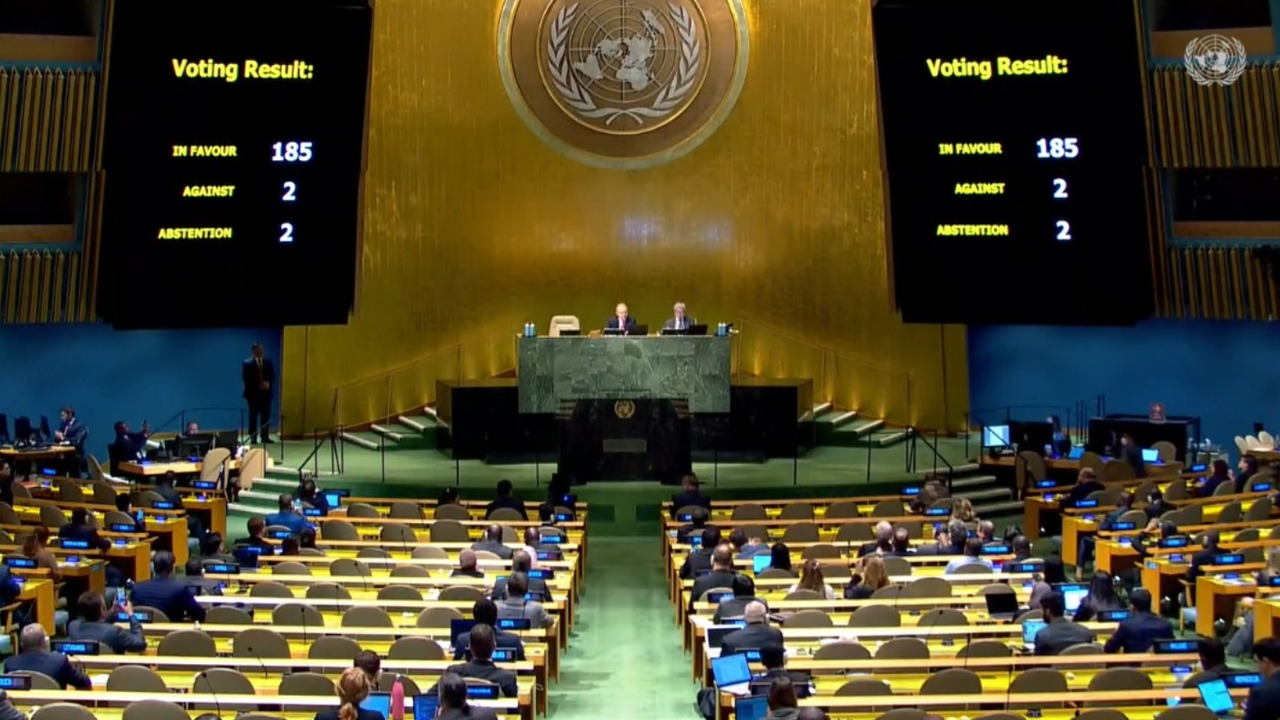 BM Genel Kurulu, ABD'nin Küba'ya uyguladığı ablukayı sona erdirme kararını onayladı