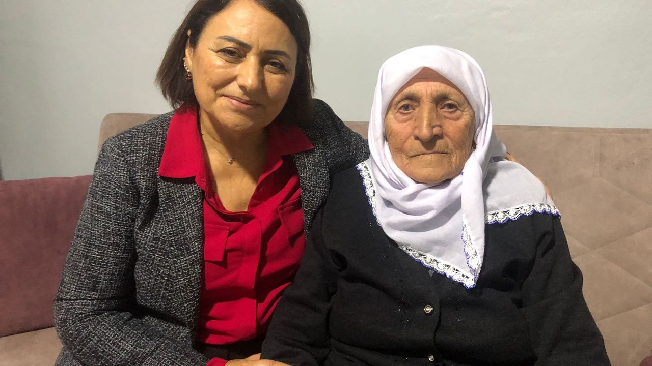 CHP Adana Milletvekili Dr. Müzeyyen Şevkin, Kadınlar mutsuz, kadınlar çaresiz