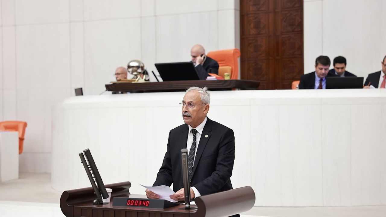 CHP'li İrfan Kaplan, AKP’nin 20 yılda ülkeyi ne hale getirdiğini anlattı.
