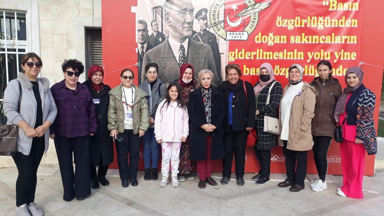 “Medya Okuryazarlığı” eğitimi alan kadınlar ÇGC’ni ziyaret etti