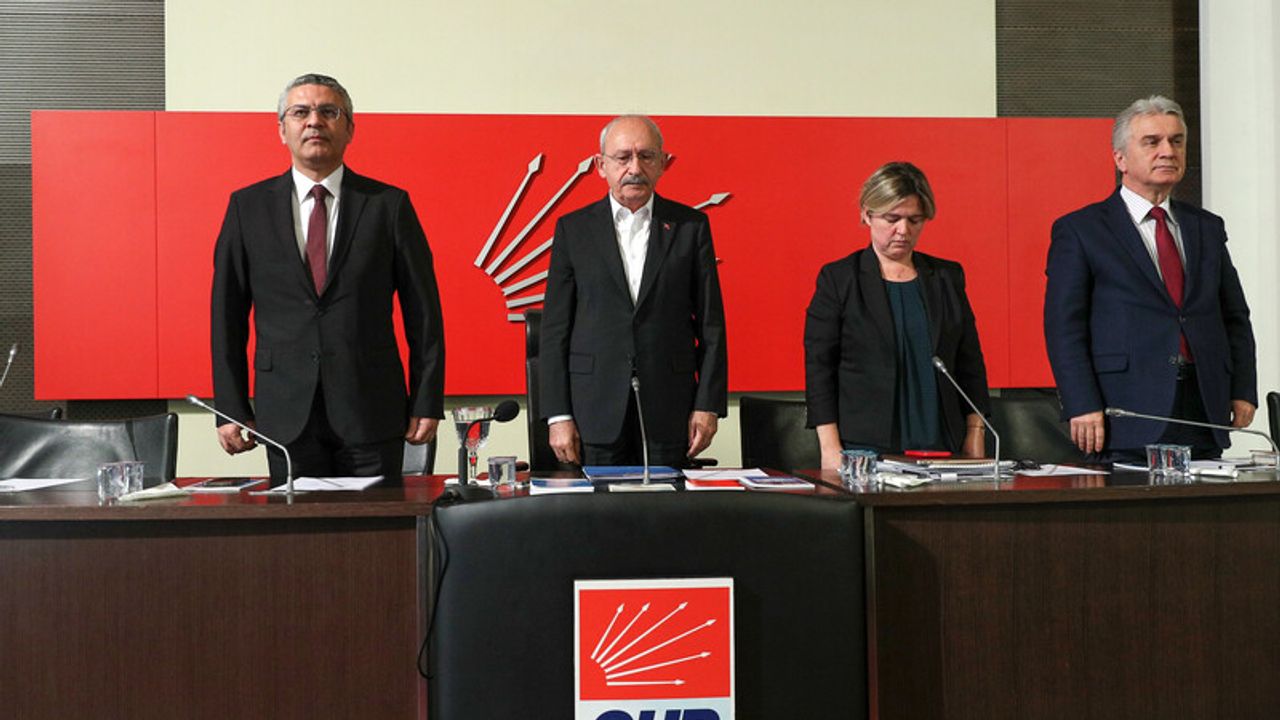 CHP Parti Meclisinden Kemal Kılıçdaroğlu'na tam yetki