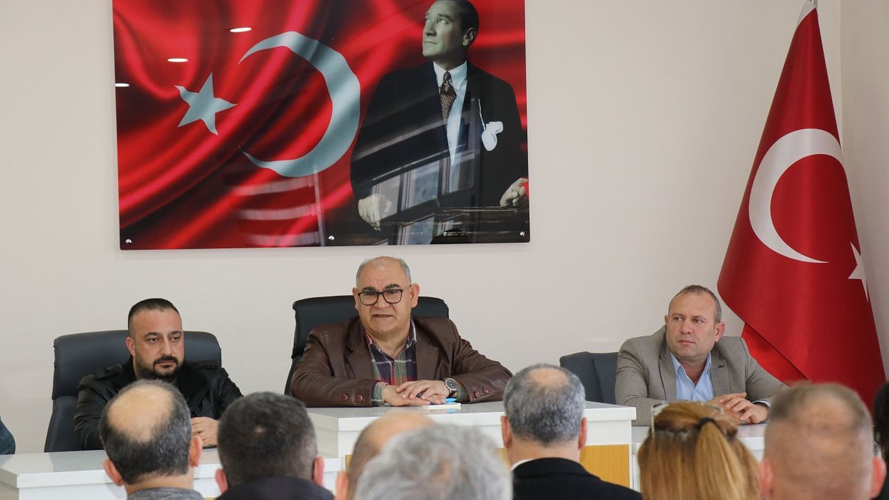 Başkan Çay, olası bir Adana depremi için acil eylem planı toplantısı yaptı