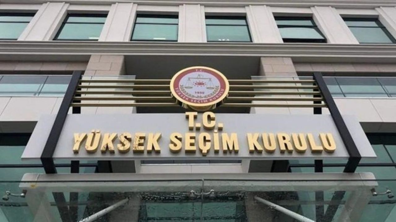 (YSK) Erdoğan ile Kılıçdaroğlu'nun cumhurbaşkanı adaylığı başvurularını kabul etti.