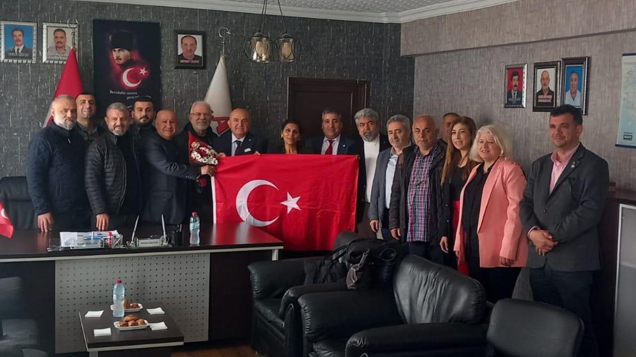 İYİ Parti Seyhan İlçe Teşkilatından Adana Nakliyeciler Sitesine Ziyaret