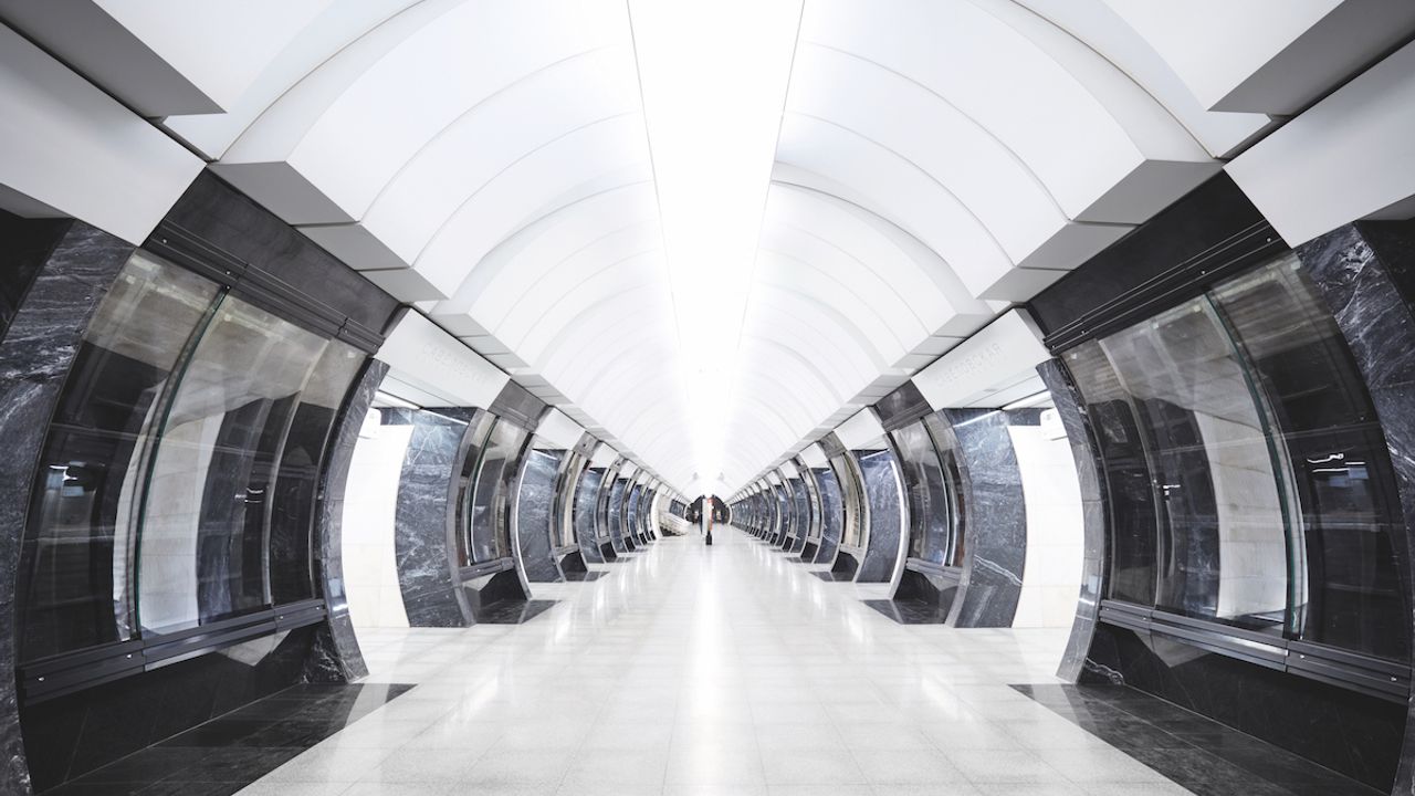 Dünyanın en uzun dairesel metrosu açıldı 