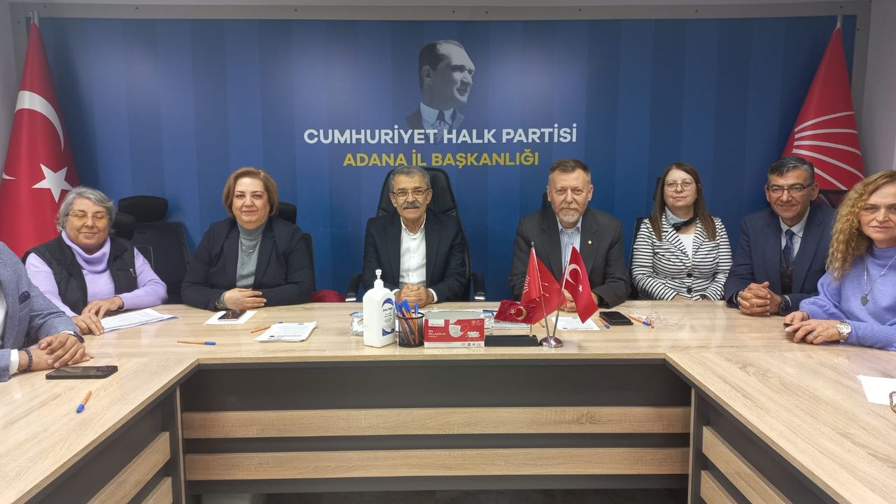 Prof. Dr. Aytuğ Atıcı, "Seçimlere Giderken Sıkça Sorulan Soruları" Adana’da Yanıtladı