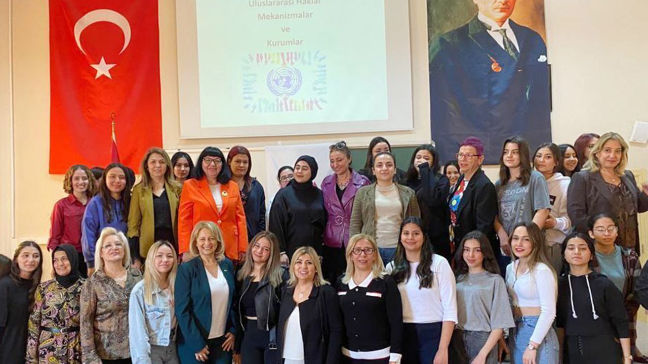 İŞKAD, Anadolu Kadınları Haklarını Konuşuyor