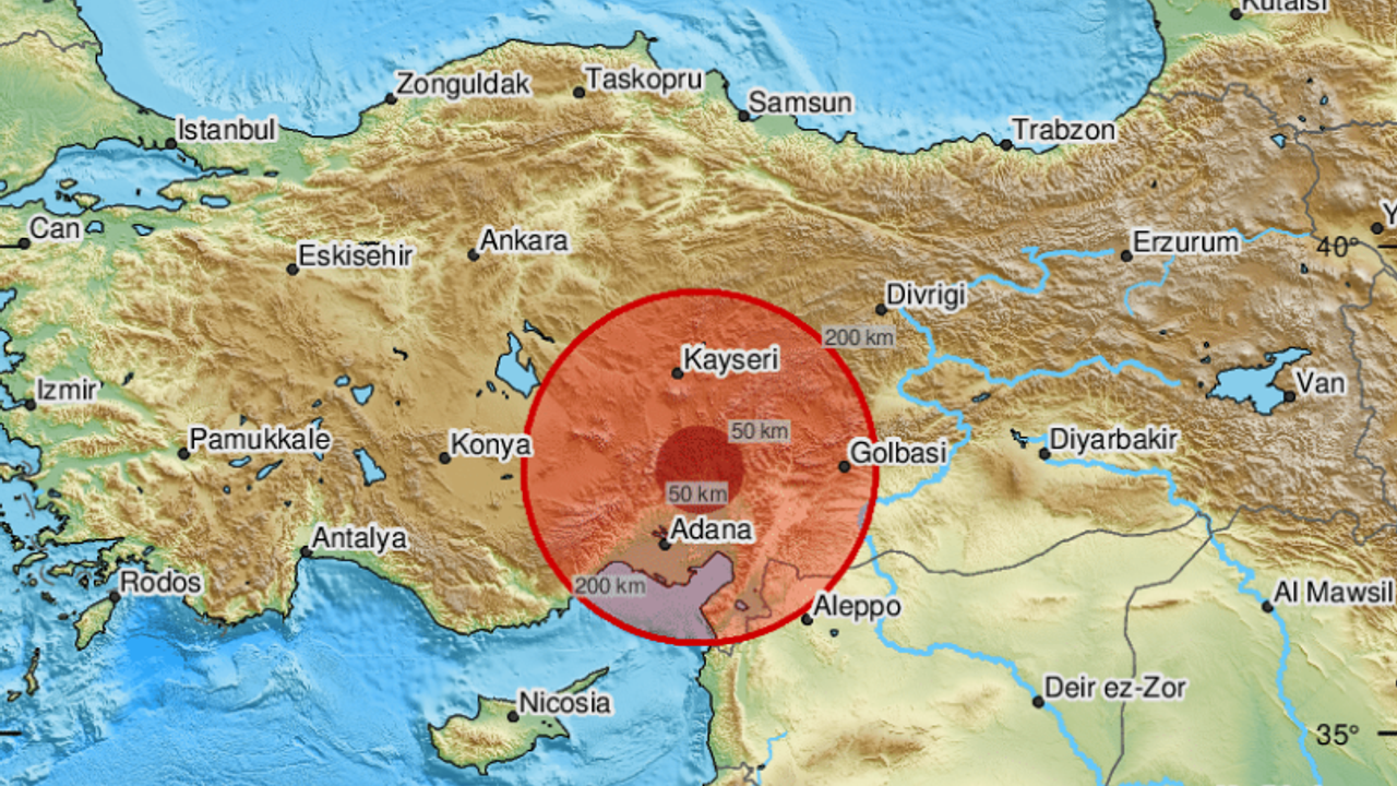 Adana’nın Saimbeyli İlçesi 21 Mayıs Pazar Günü Farklı Saatlerde 5 Kez Sallandı