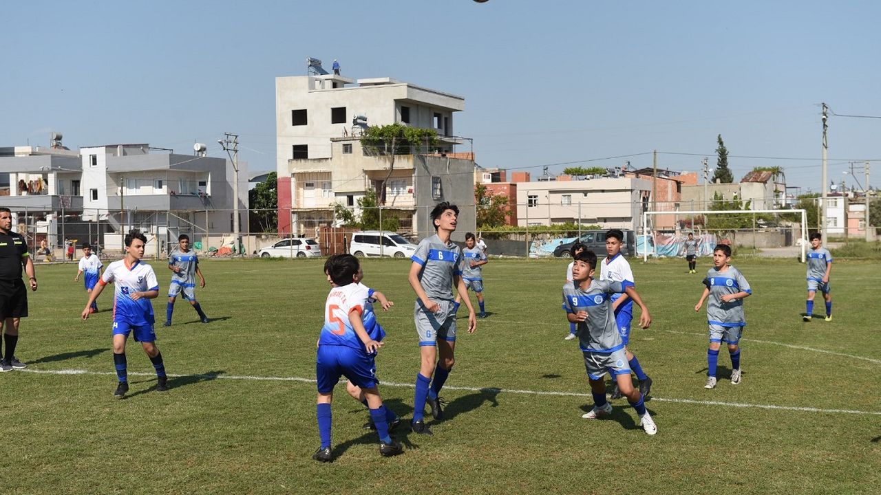 Seyhan Belediyesi Başkanlık Kupası Futbol Turnuvasında Heyecan Başladı
