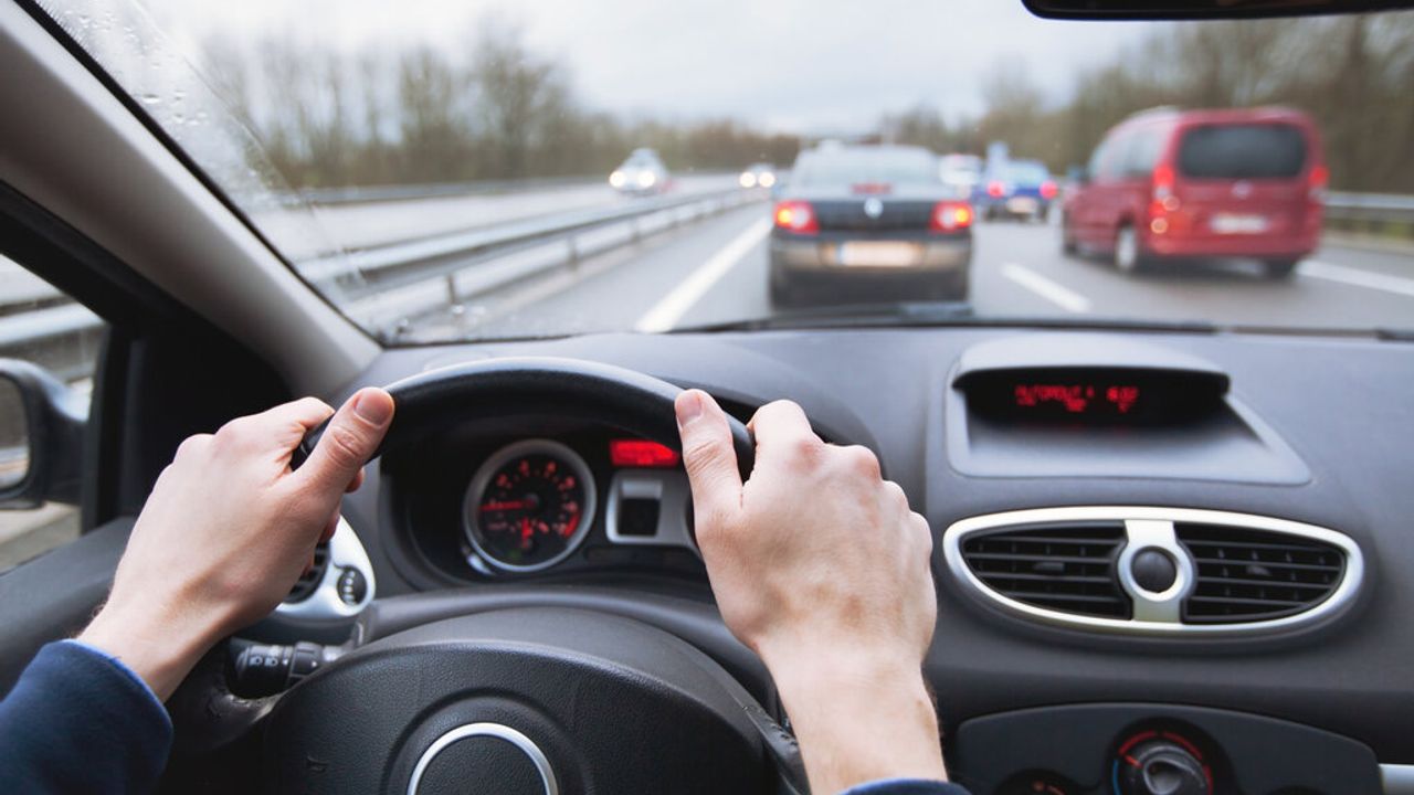 Daha güvenli bir sürüş için yapılması gereken 6 şey