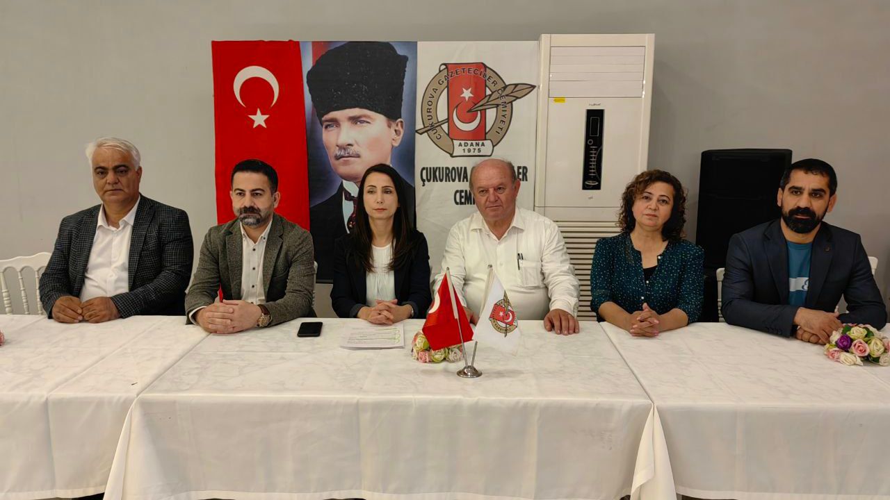Yeşil Sol Parti Milletvekili Tülay Hatimoğulları ÇGC'yi Ziyaret Etti, Basın Açıklaması Yaptı