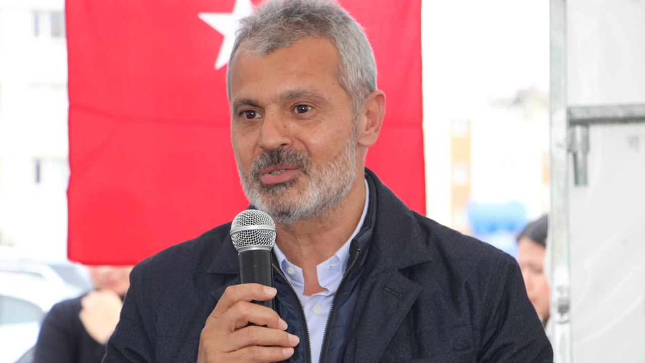 AK Parti Hatay İl Başkanı Mehmet ÖNTÜRK, Kurban Bayramı dolayısıyla bir mesaj yayınladı
