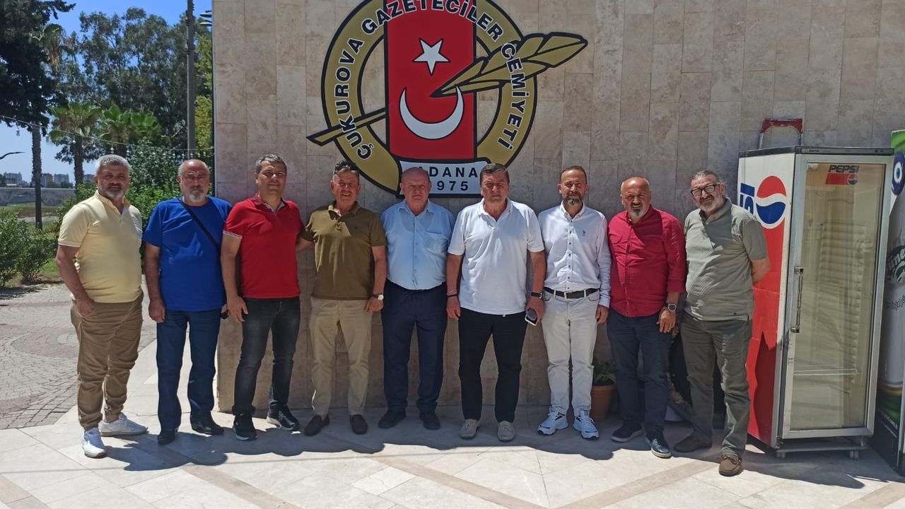 TSYD Genel Başkanı Oğuz Tongsir, Çukurova Gazeteciler Cemiyeti’ni ziyaret etti.