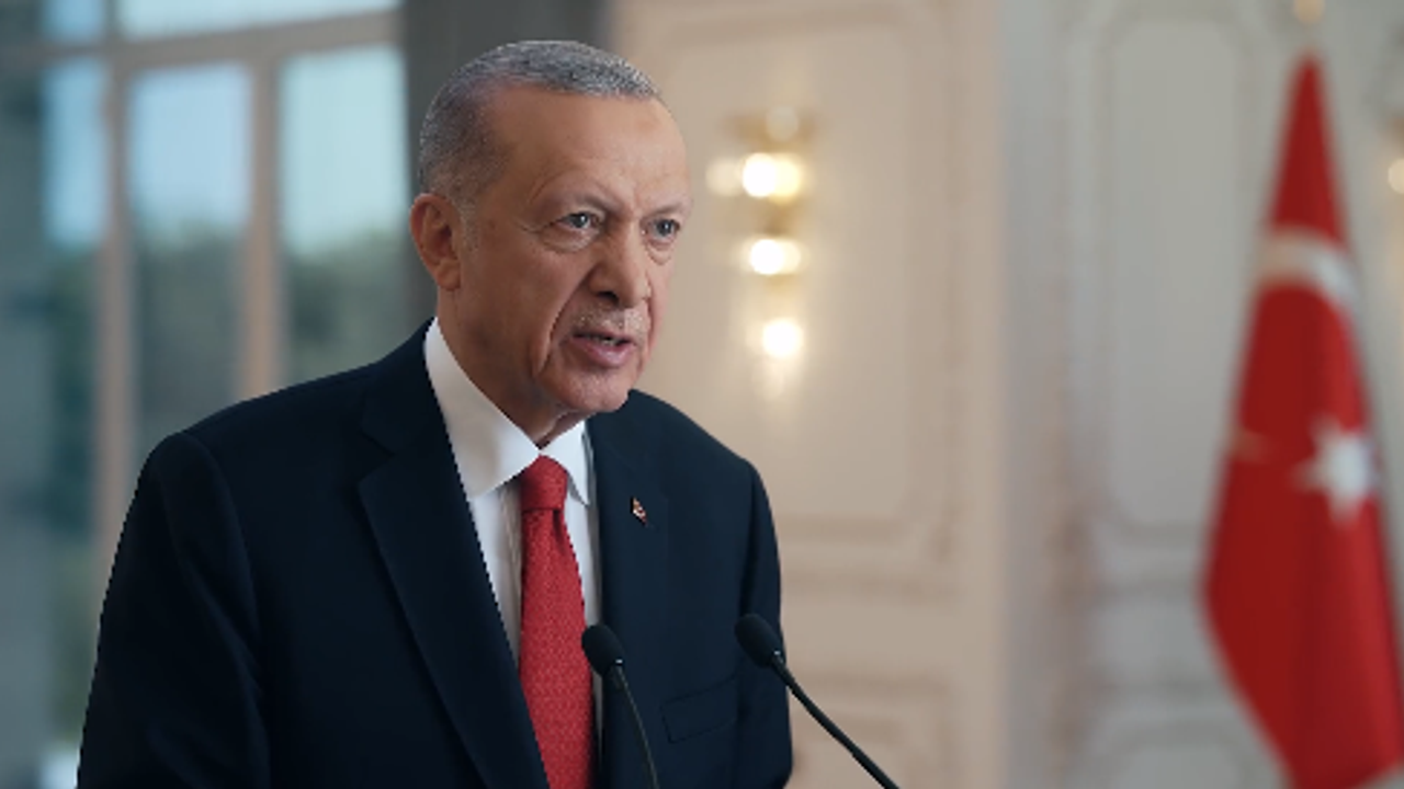 Cumhurbaşkanı Erdoğan: Siyasi çıkar hesabıyla Kızılay'ın yıpratılmaması gerekir