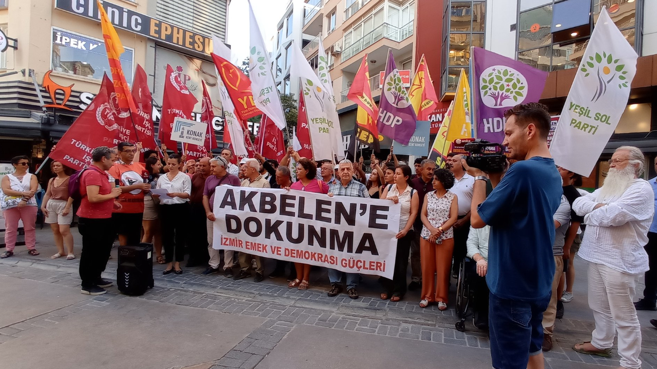 İzmir Emek ve Demokrasi Güçleri, Akbelen Ormanı’nda jandarmanın şiddetini protesto etti