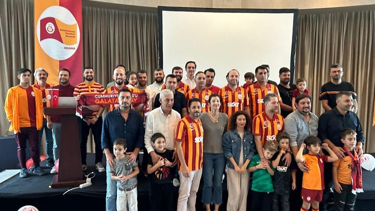 Adana Galatasaray Taraftarlar Derneği’nde Cumhuriyetimizin 100. Yıl Coşkusu