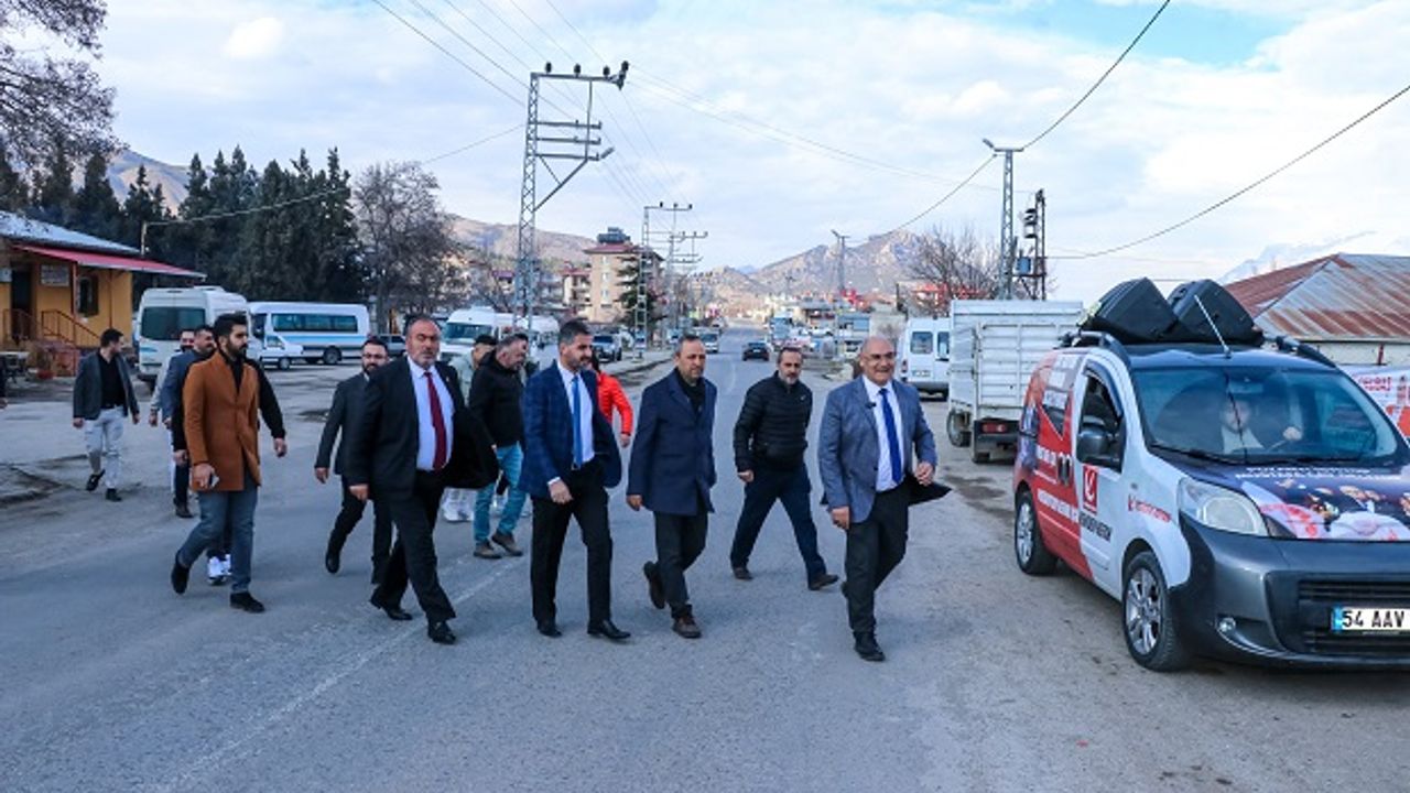 Pozantı İttifakı'nın Yeniden Refah Partisi Başkan Adayı Mustafa Çay saha çalışmalarını aralıksız sürdürüyor.