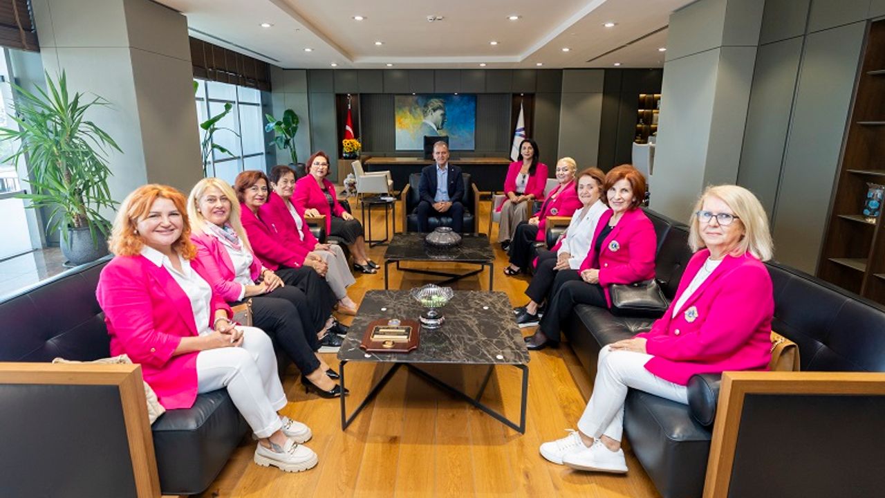 BAŞKAN SEÇER, ‘MELVIN JONES FELLAWSHIP DOSTLUK ÖDÜLÜ’NE LAYIK GÖRÜLDÜ