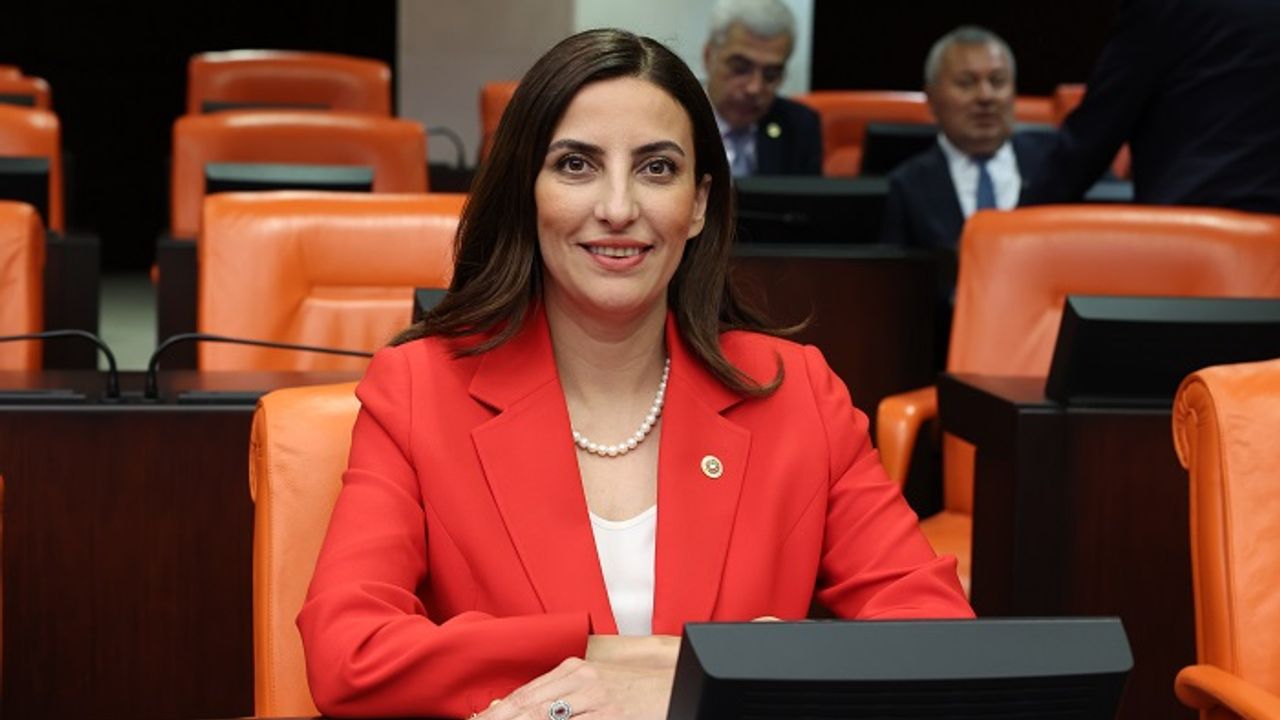 CHP’li Rızvanoğlu: “Diyanet Saate 678 Asgari Ücret Harcıyor”