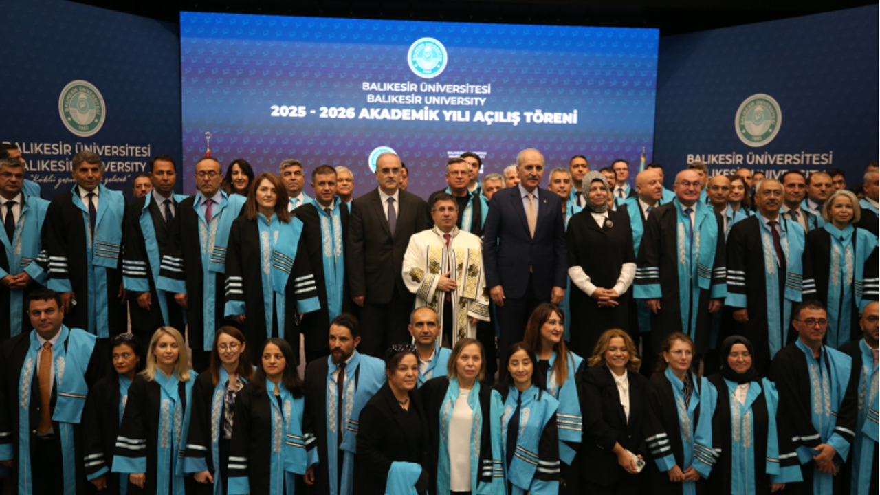 Kurtulmuş: “Silah geride kaldığında sadece demokrasinin konuşulduğu yeni bir döneme gireceğiz”