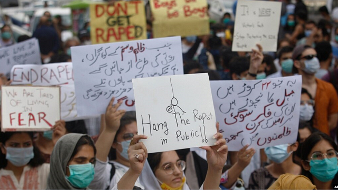 İnsan Hakları İzleme Örgütü (HRW): Pakistan'da her yıl 1000 kadın sözde namus cinayetlerinde öldürüldü