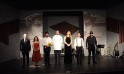 “Çirkin” oyunu, Ankaralı tiyatroseverlerle buluştu