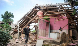 Endonezya: 5.6 büyüklüğündeki depremde ölü sayısı 162'ye ulaştı