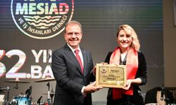 BAŞKAN SEÇER, MESİAD’IN 32. YIL BALOSU’NDA İŞ İNSANLARIYLA BULUŞTU