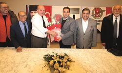 ÇGC’ye “Hayırlı olsun” ziyaretinde bulunan MHP Yüreğir İlçe Başkanı Yücel; “Basın kutsal bir görev ifa ediyor”