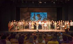 Adana BŞB Şehir Tiyatrosu’nun sahnelediği “Boynu Bükük Öldüler” oyunu Yılın Projesi Ödülü’ne layık görüldü