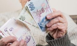 Emekliler aylıklarını yarın almaya başlayacak.