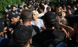 Adana LGBTİ+ Onur Haftası Komitesinin Yapmak İstediği Basın Açıklamasında Şiddet ve Gözaltı Vardı
