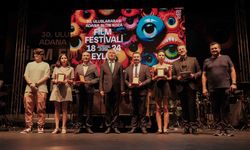 ULUSLARARASI ADANA ALTIN KOZA FİLM FESTİVALİ’NDE EMEK ÖDÜLLERİ VERİLDİ