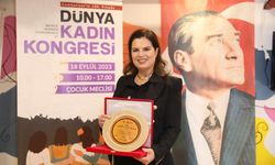 Çukurova Üniversitesi Rektörü Prof. Dr. Meryem Tuncel’e 'Yılın Kadın Rektörü' Ödülü Verildi