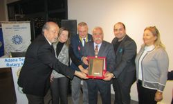 Adana Tepebağ Rotary Kulübü Gazeteci-Yazar Ramazan Şanıvar’ı Meslek Hizmet Ödülü’ne layık gördü.