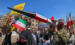 İsrail, İran'ın drone ve füze saldırılarından sonra ne yapmak istiyor?