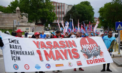1 Mayıs Edirne Emek ve Meslek Örgütleri Platformu Tarafından Coşkulu Bir Miting Gerçekleştirildi.