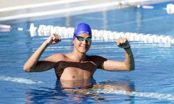 Fenerbahçeli milli yüzücü Kuzey Tunçelli 16 yaşında Avrupa Şampiyonu oldu