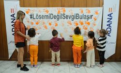 Turuncu Ellerle İz Bıraktılar: Lösemi Değil Sevgi Bulaşır