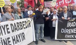 Adana Emek ve Demokrasi Güçleri Polis Kuşatması Altında; 'Kayyım Demokrasiye Darbedir. Kayyım Darbesine Hayır' dedi