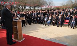 Camili Höyüğü Şehitliği Adana Büyükşehir Belediyesi’nce yeniden ziyarete açıldı.