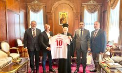 Bekir Ayaz’dan Fener Rum Patriği 1. Bartholomeos’a nezaket Ziyareti