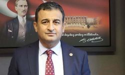 Burhanettin Bulut’tan 19 Mayıs Mesajı: Cumhuriyeti Demokrasiyle Taçlandırmak Tarihsel Sorumluluğumuzdur
