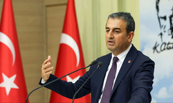 Burhanettin Bulut: "Saray’ın Bol Maaşlı Memuru Bir Koltukta Kaç Karpuz Taşır?"