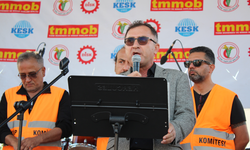 Adana Eğitim Sen'den Ek Ders Kesintisine Sert Tepki: “Öğretmenin Ücreti Keyfi Uygulamalarla Gasp Edilemez!”